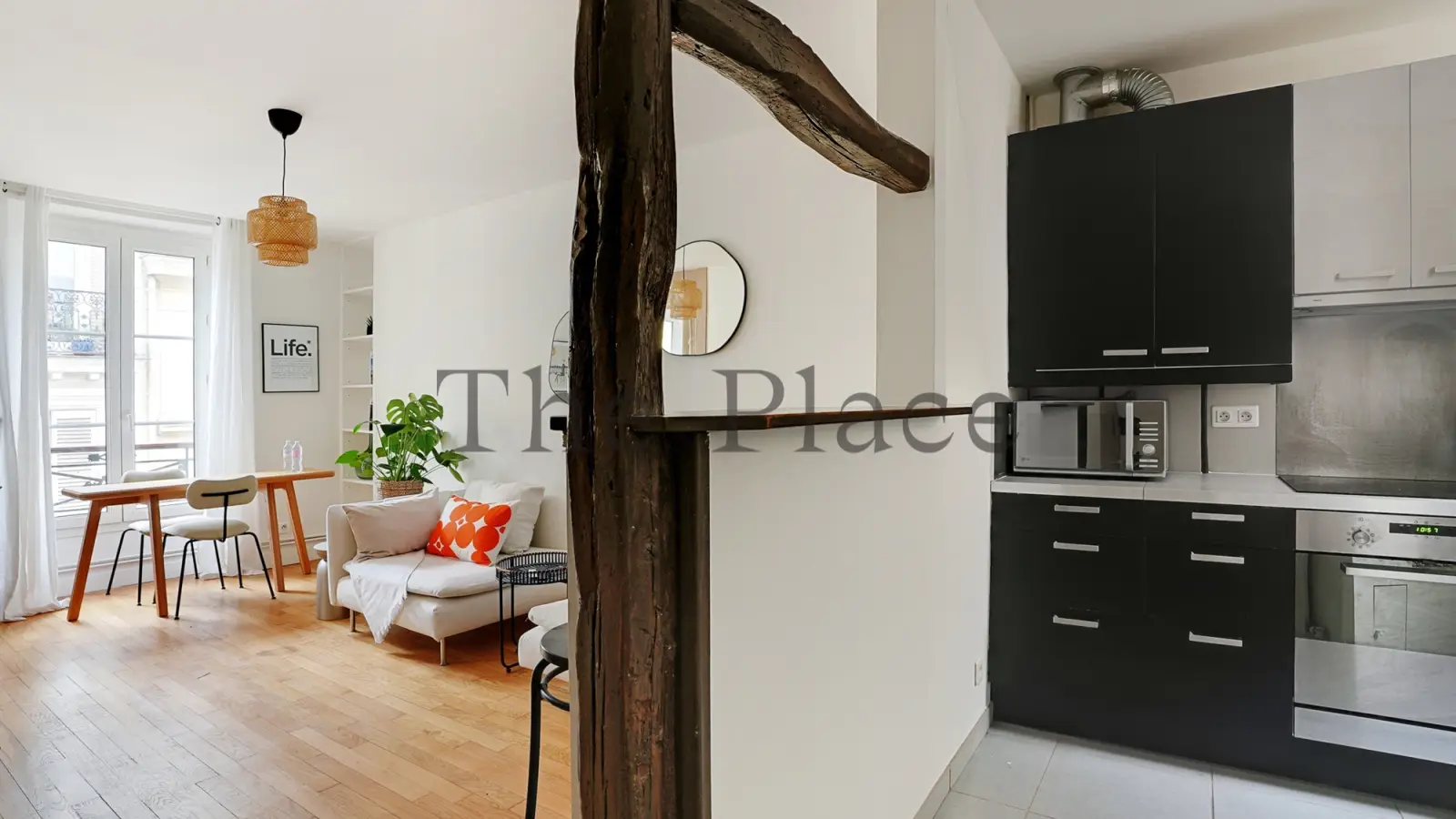 Flat Rue Claude-Rodier in Paris
