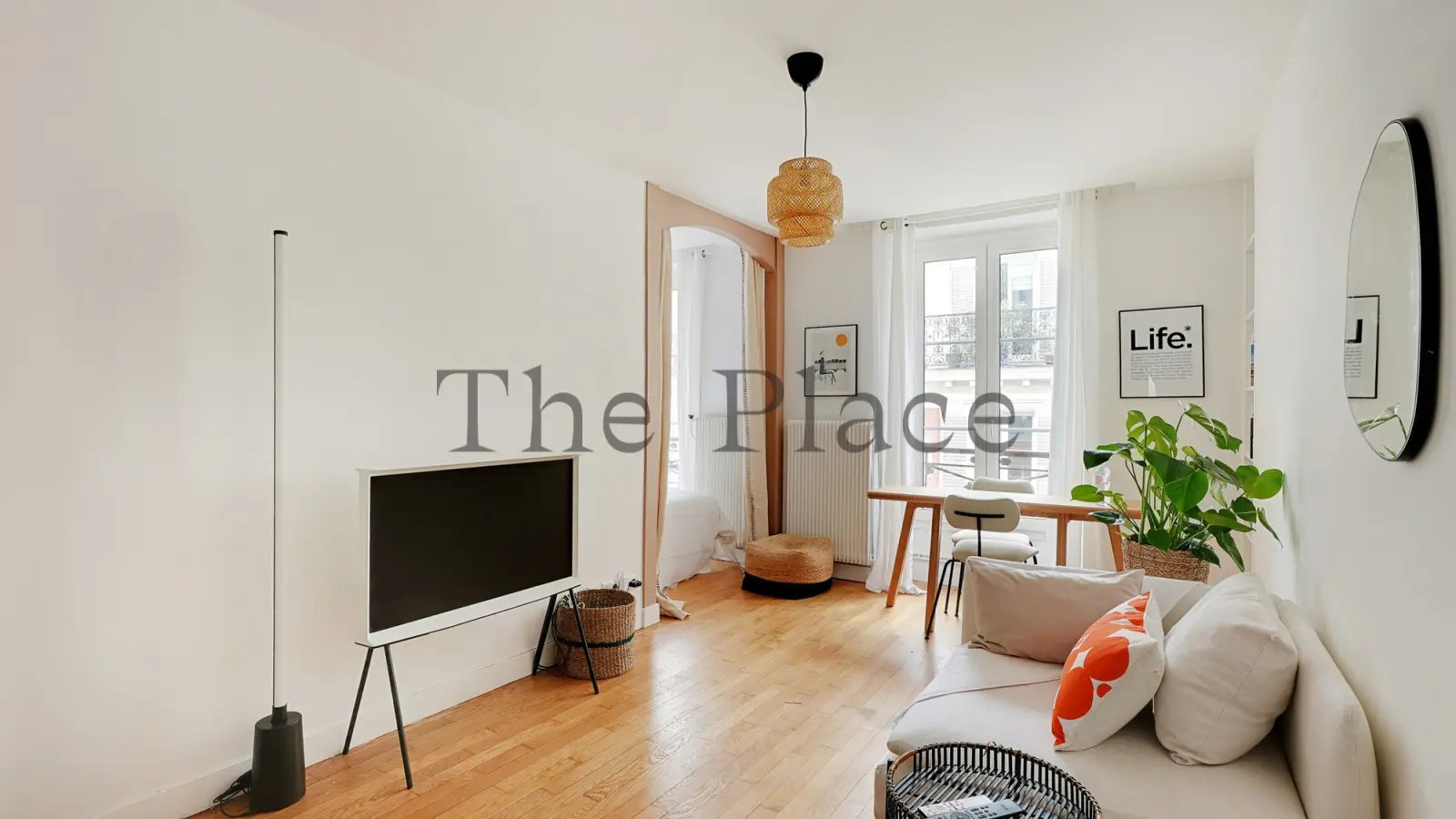 Flat Rue Claude-Rodier in Paris