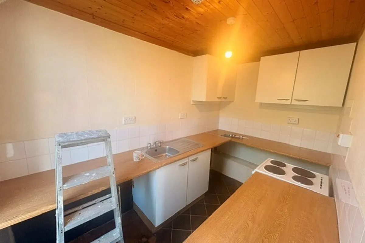 Flat Connaught Avenue in Plymouth