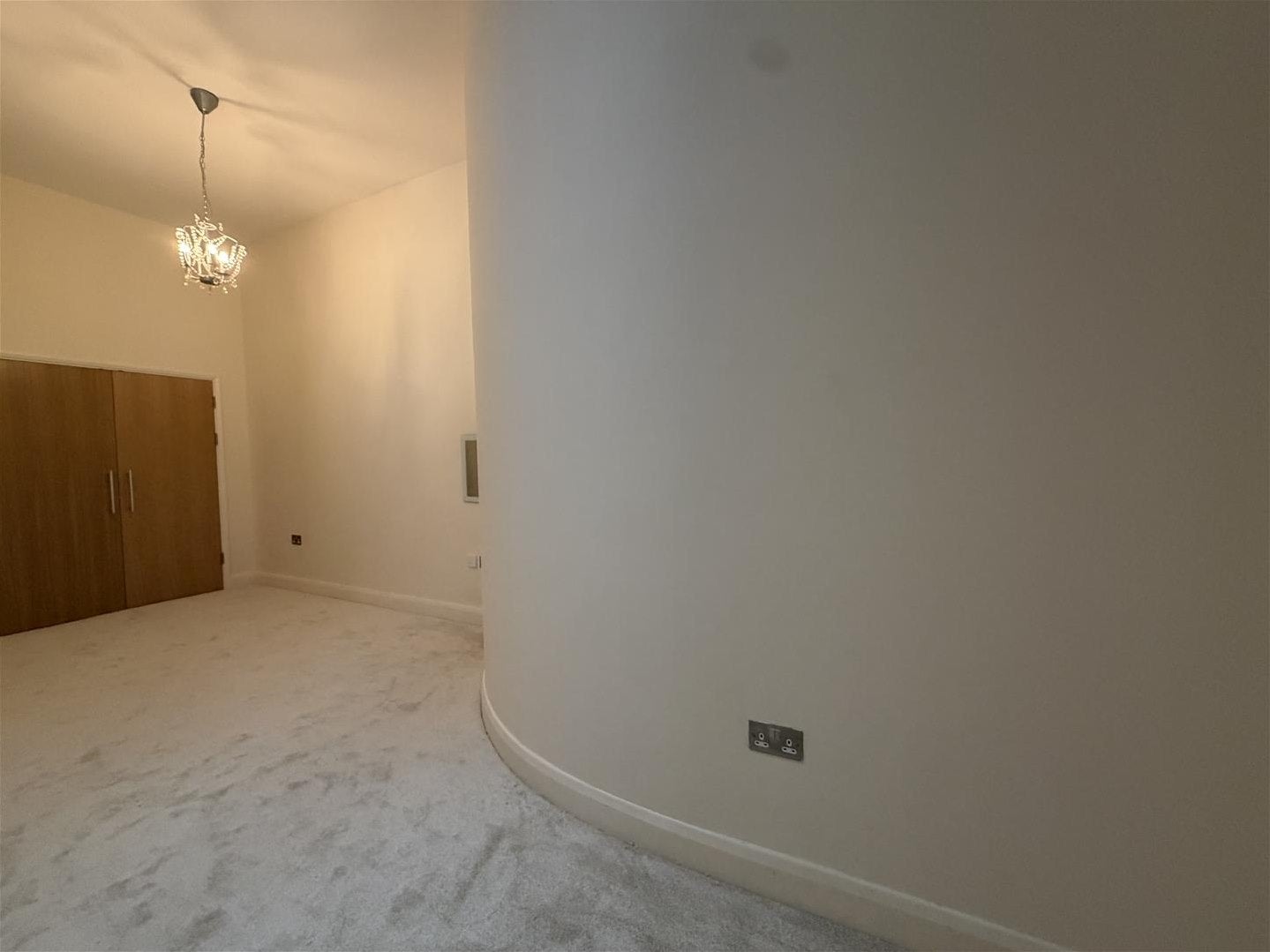 Flat Mount Stuart Square in Cardiff