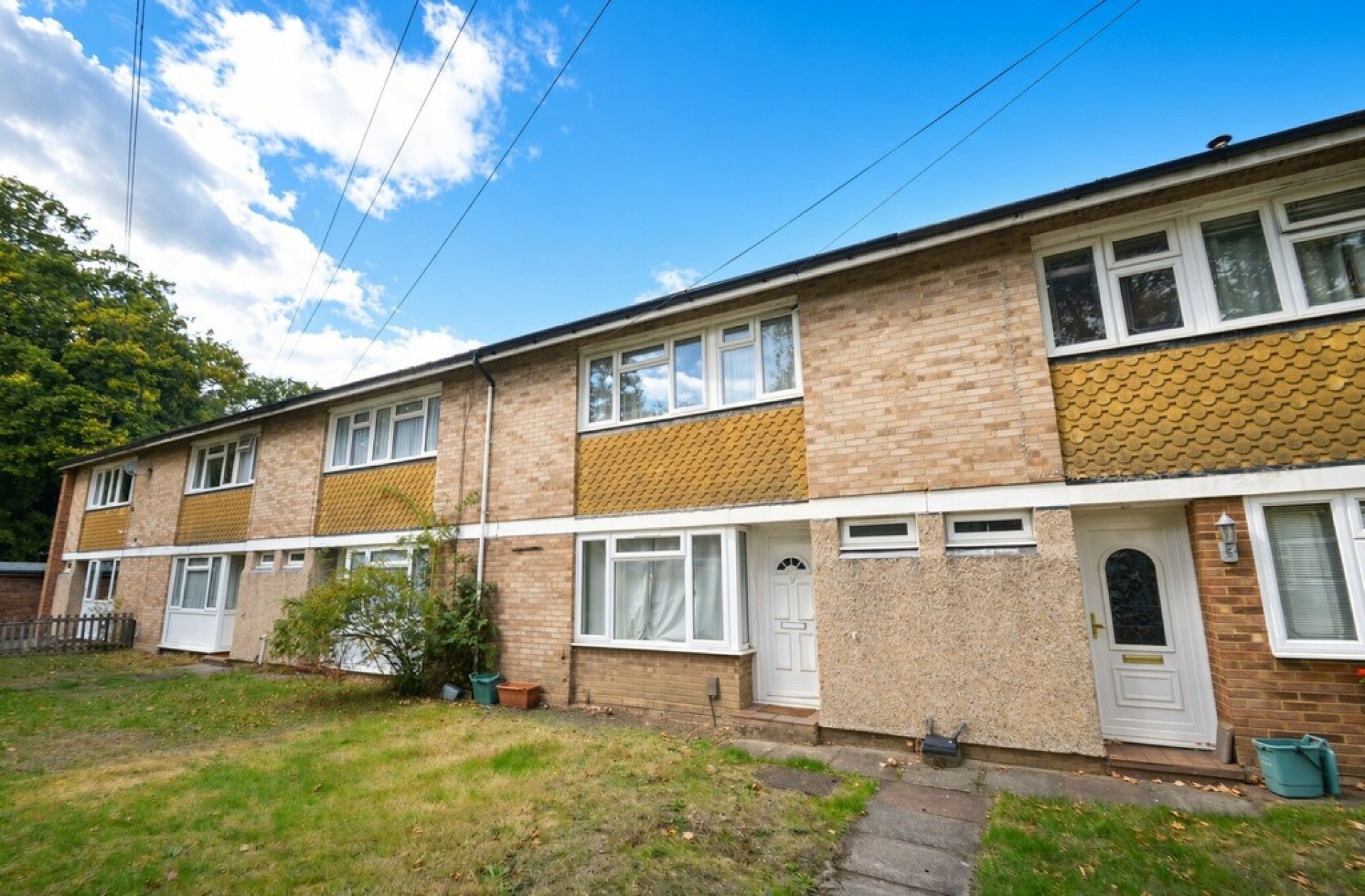 House Beechtree Avenue in Borough of Runnymede