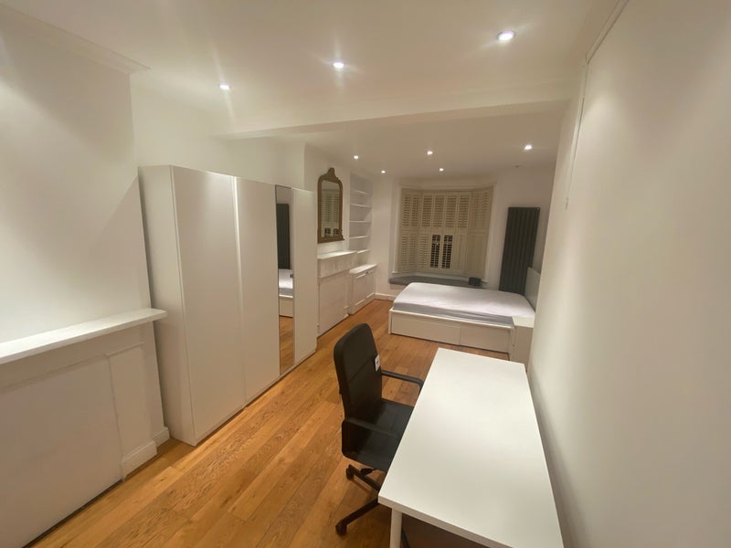 Room Nasmyth Street in Greater London