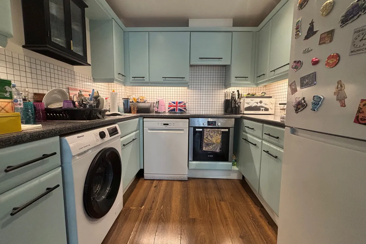 Flat Merrifield COurt in Welwyn Hatfield