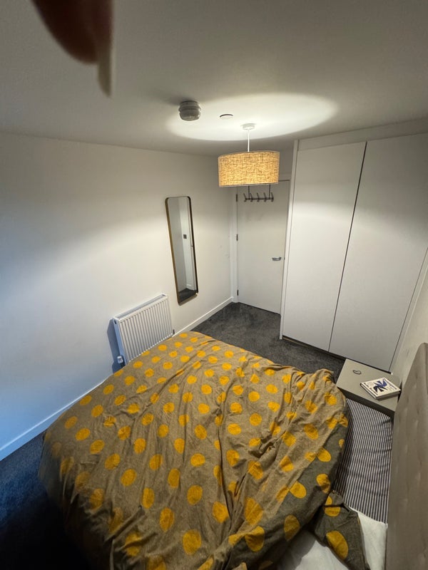 Room Waterview Lane in Salford