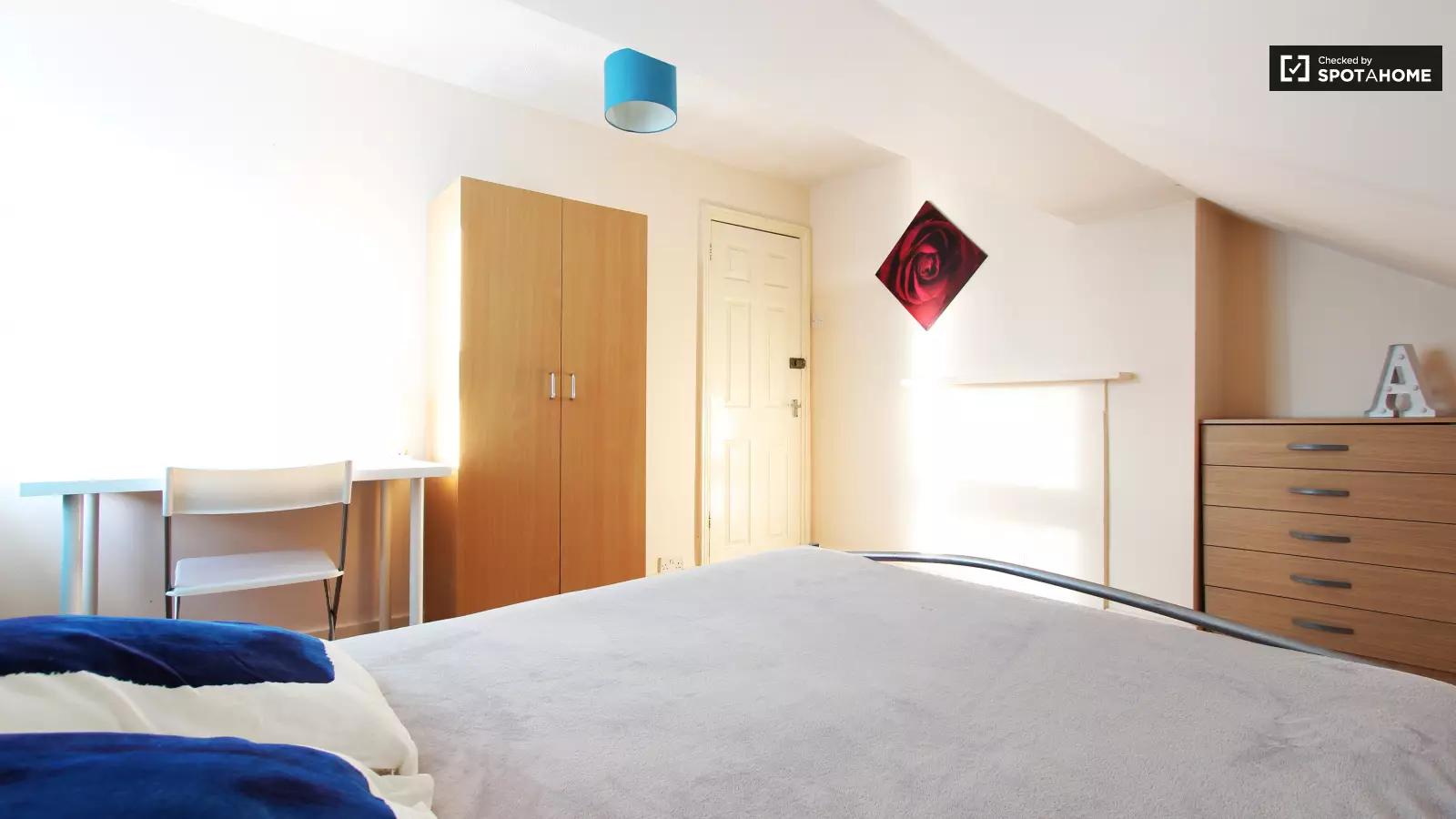 Flat Romford Road in Greater London
