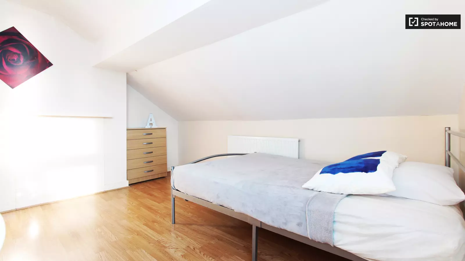 Flat Romford Road in Greater London