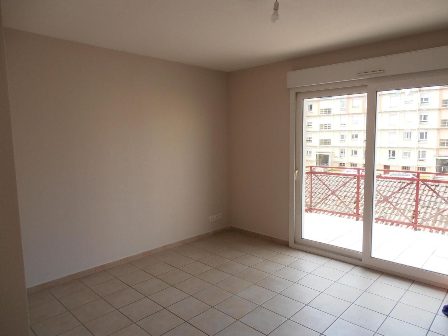 Flat Chemin de Vie Neuve in Oyonnax