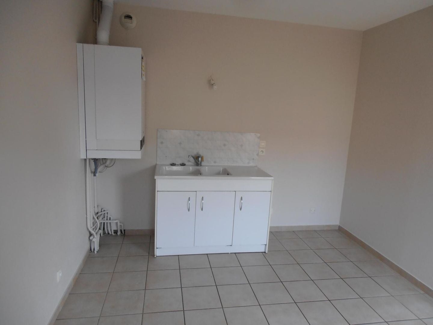 Flat Chemin de Vie Neuve in Oyonnax