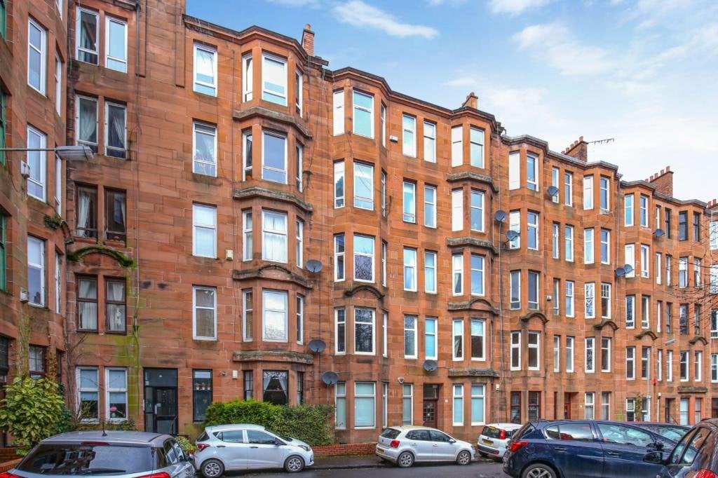 Flat Springhill Gardens in Glasgow