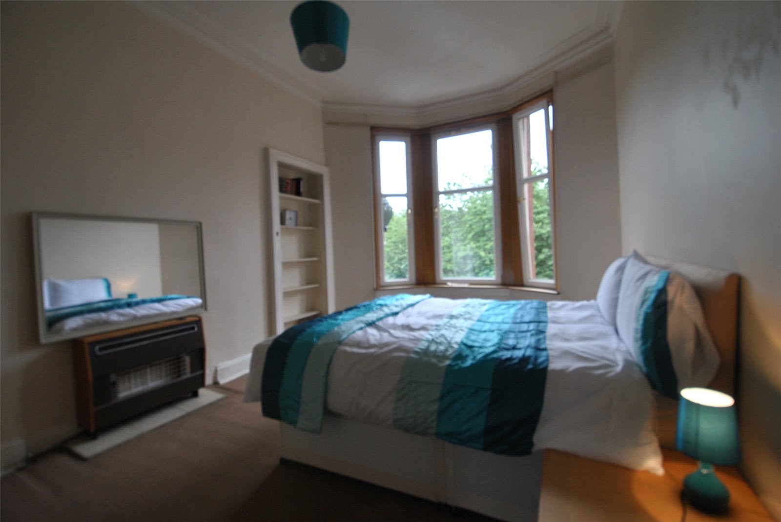 Flat Springhill Gardens in Glasgow
