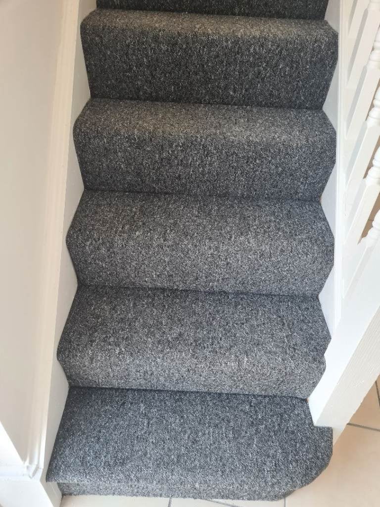 Flat Woodford Road in Greater London