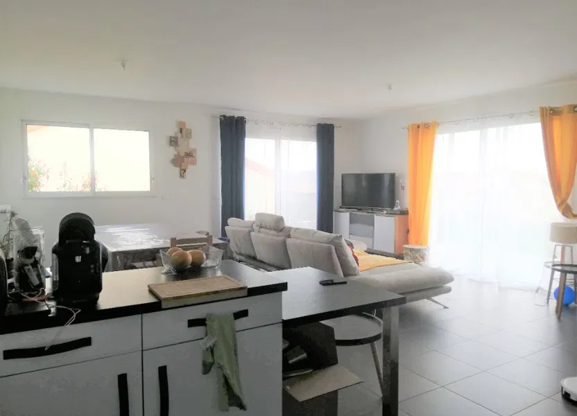 Maison Route de Poitiers à Montamisé