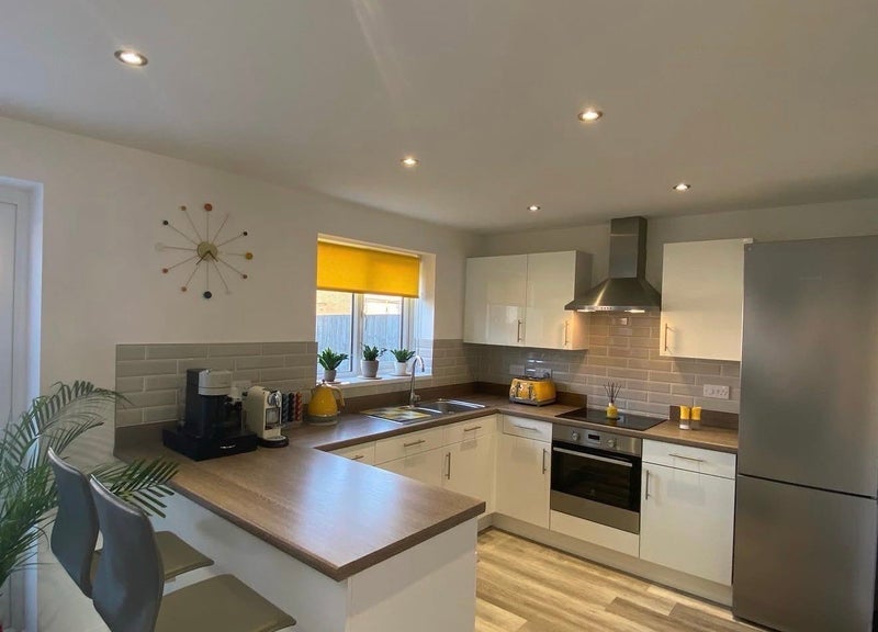 Room Manby Court in Cramlington