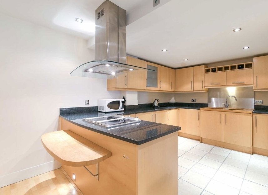 Flat Millharbour in Greater London