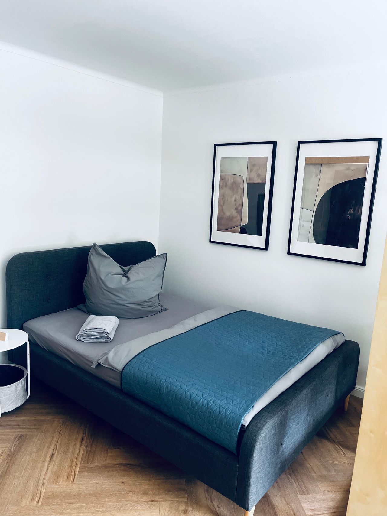 Zimmer Kettenhofweg in Frankfurt am Main