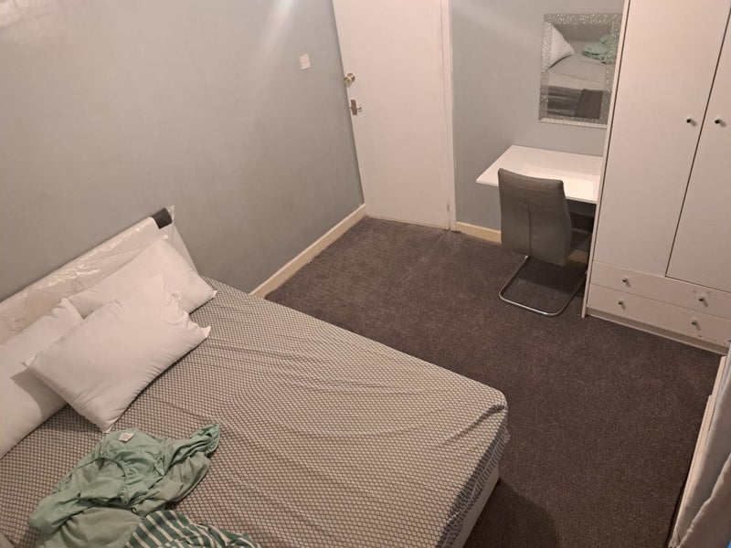 Room Darlington Road in Rochdale