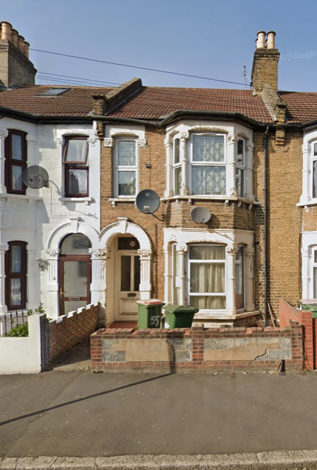 Flat St. George's Avenue in Greater London