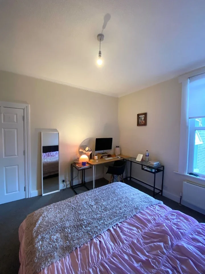 Room Buchanan Gardens in Greater London