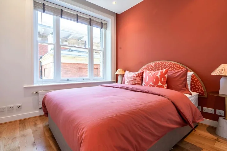 Flat Covent Garden in City of Westminster