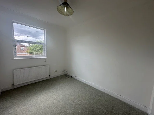 Flat Redwell Road in Wellingborough