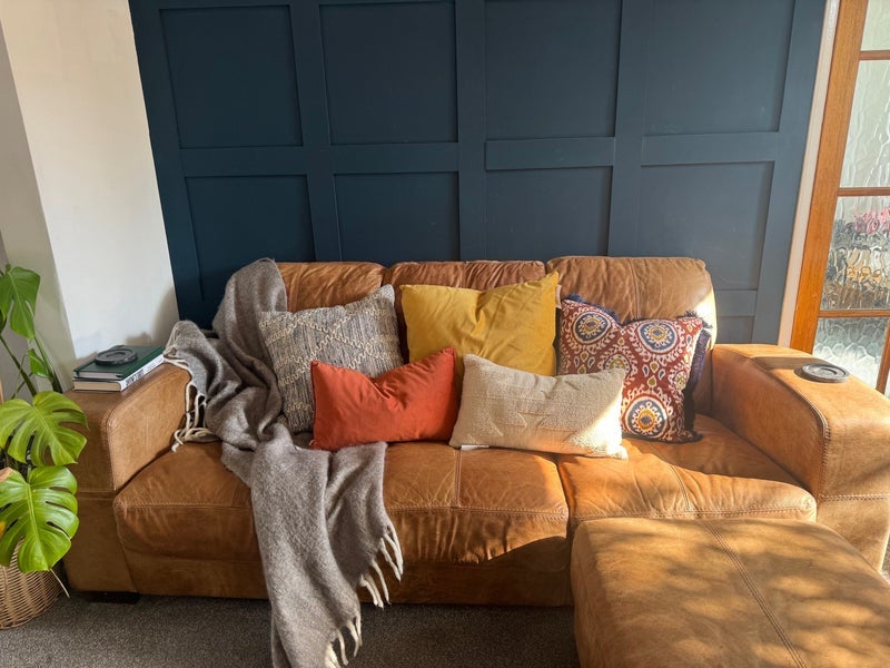 Room Denham Avenue in Coventry