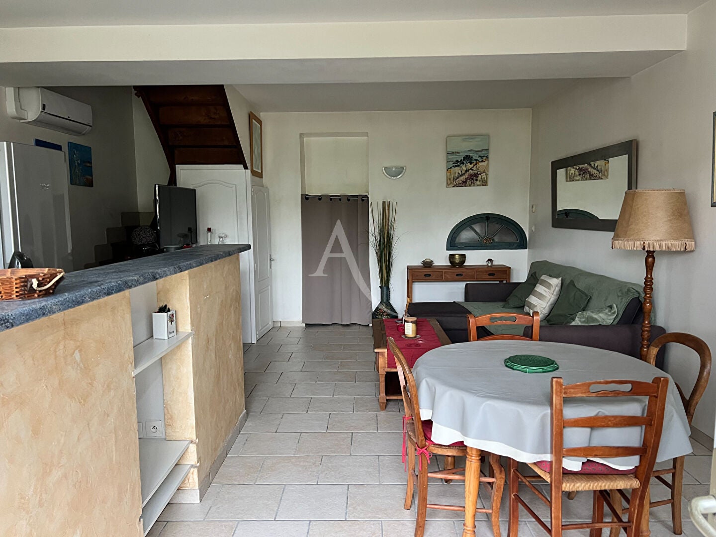 House Rue Pont-Amilion in Saintes