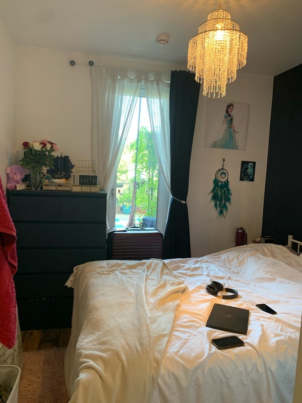 Room Dean Road in Salford