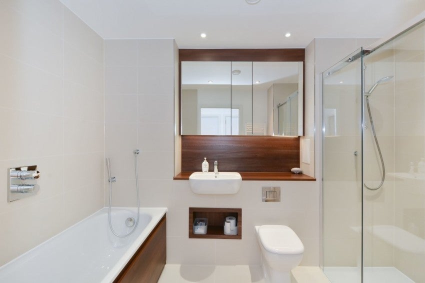 Flat Bailey Street in Greater London