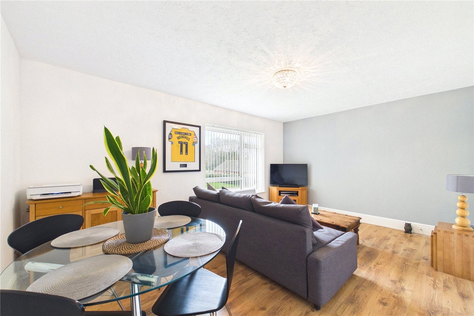 Flat Tunworth Mews in Basingstoke and Deane