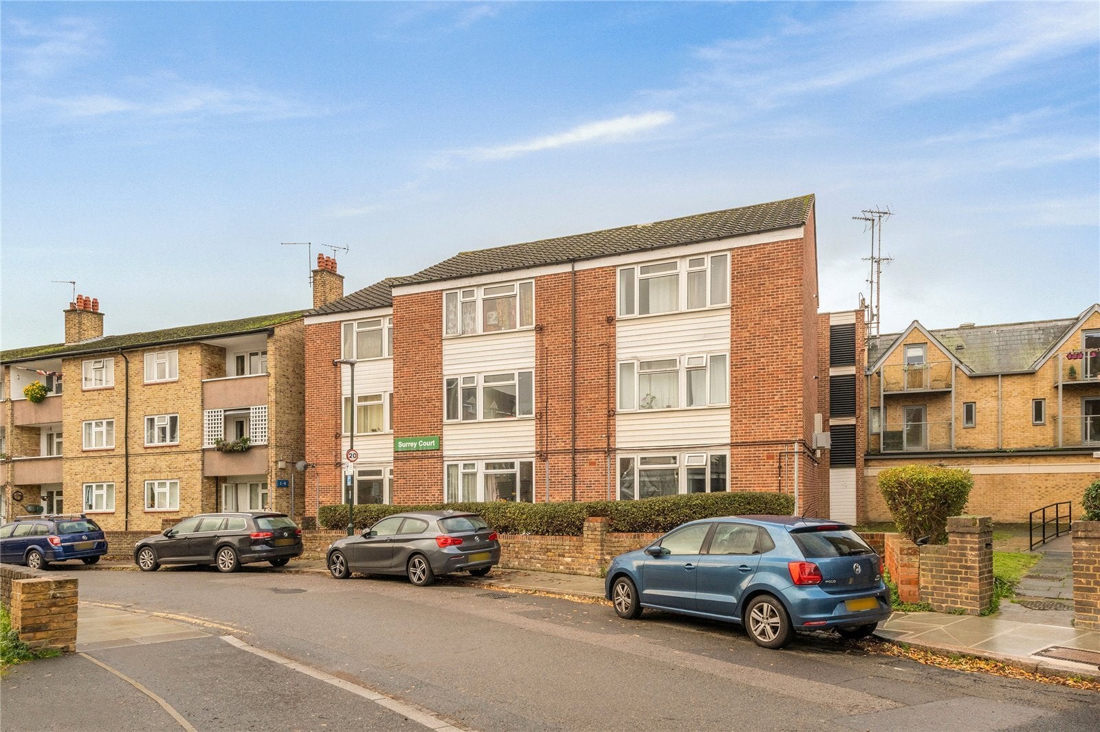 Flat Stanton Road in Greater London