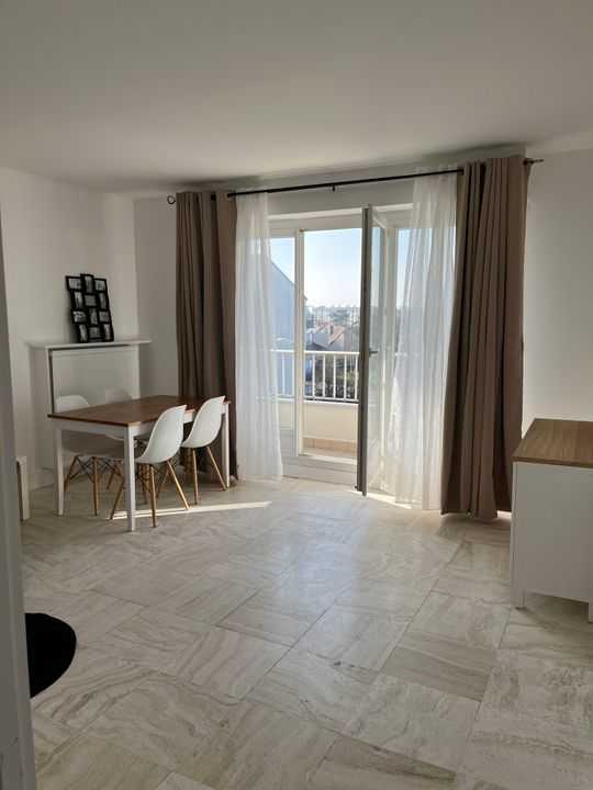 Flat Pont de Neuilly-sur-Marne in Noisy-le-Grand