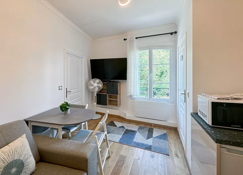 Flat Rue Laplace in Deauville