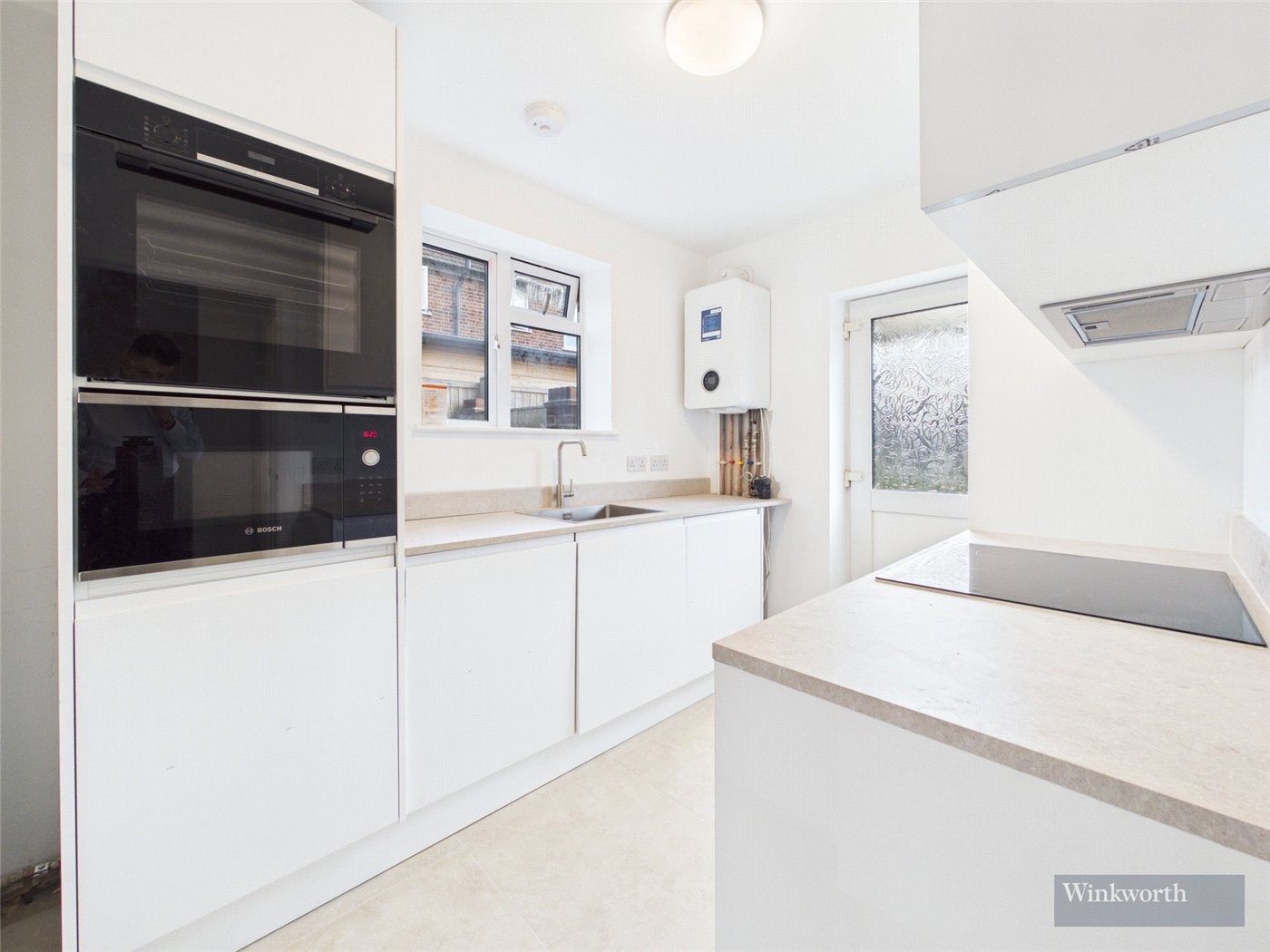 Flat Verona Drive in Greater London
