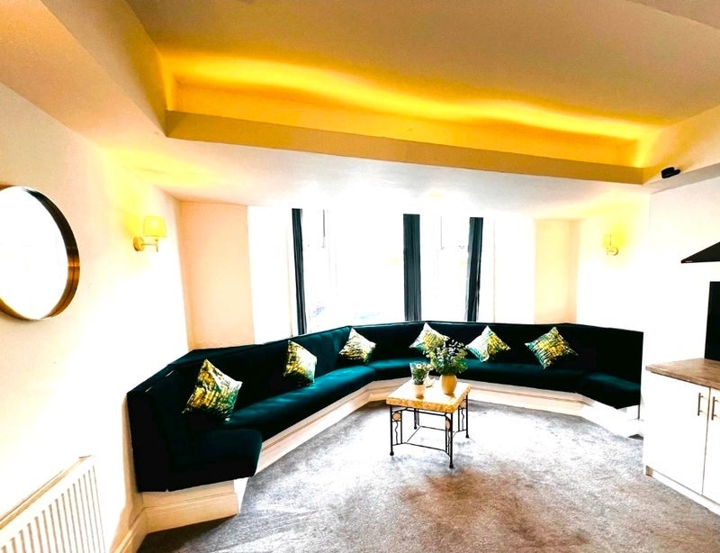 Room Hull Road in Blackpool