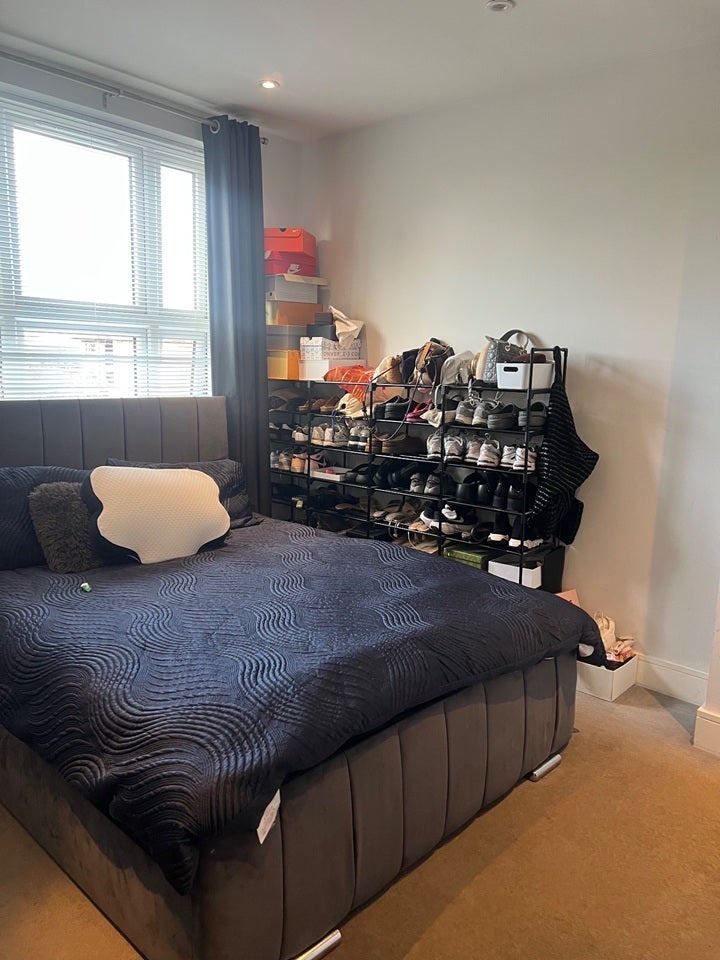 Room Clarence Road in Greater London