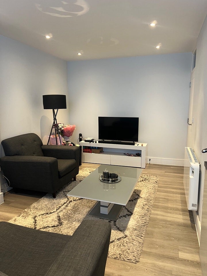 Room Clarence Road in Greater London