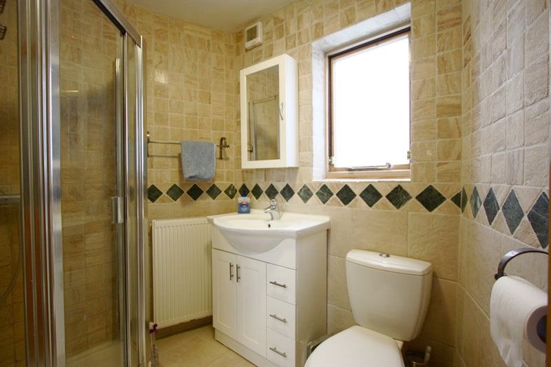House Gladstone Avenue in Greater London