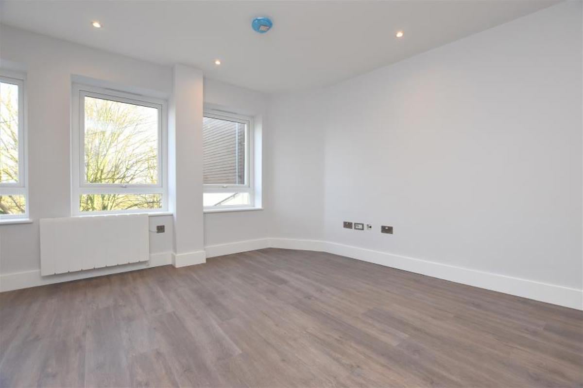 Flat Wells Road in Bristol