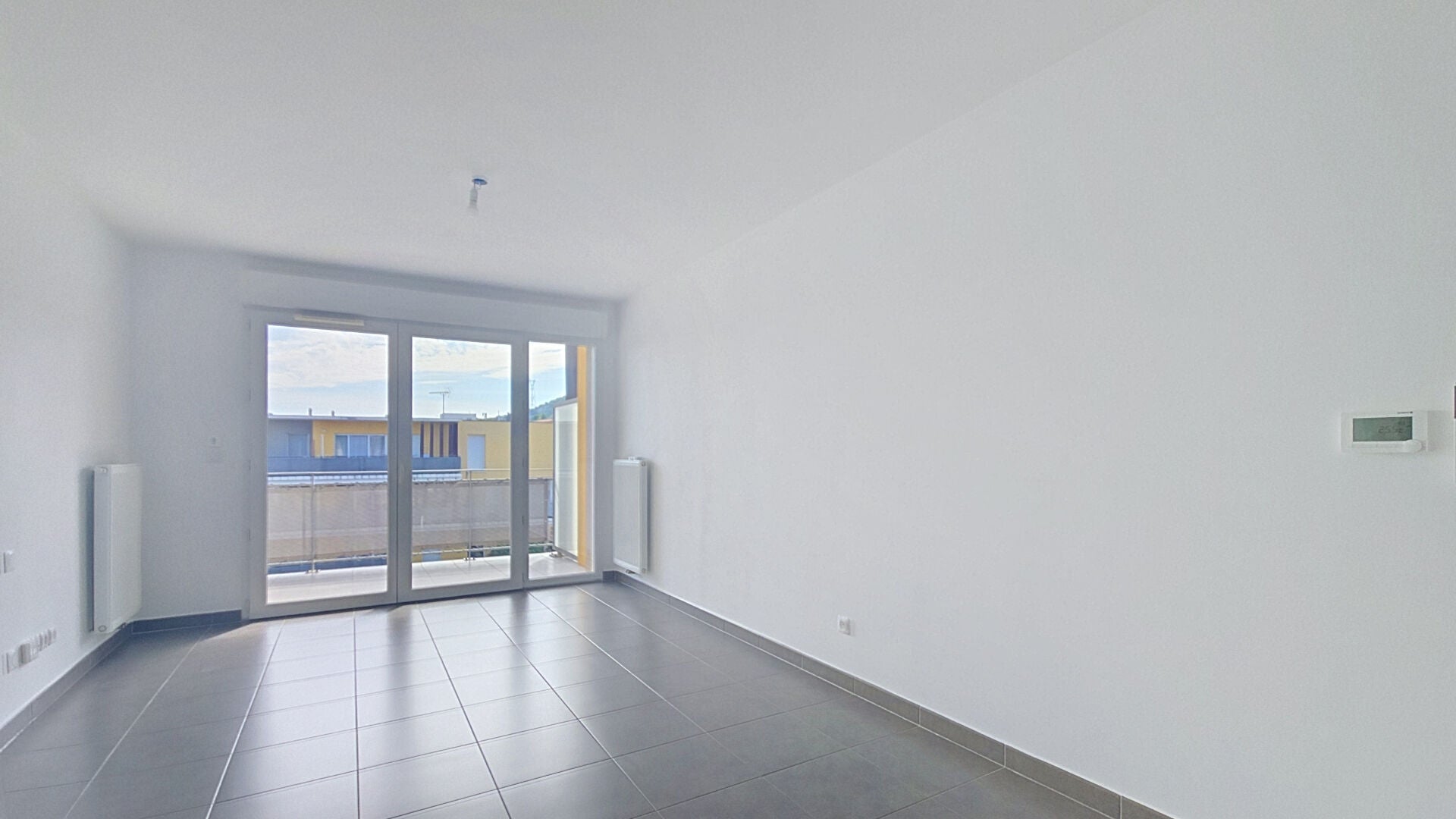 Flat Avenue du 4 Septembre in Châteauneuf-les-Martigues