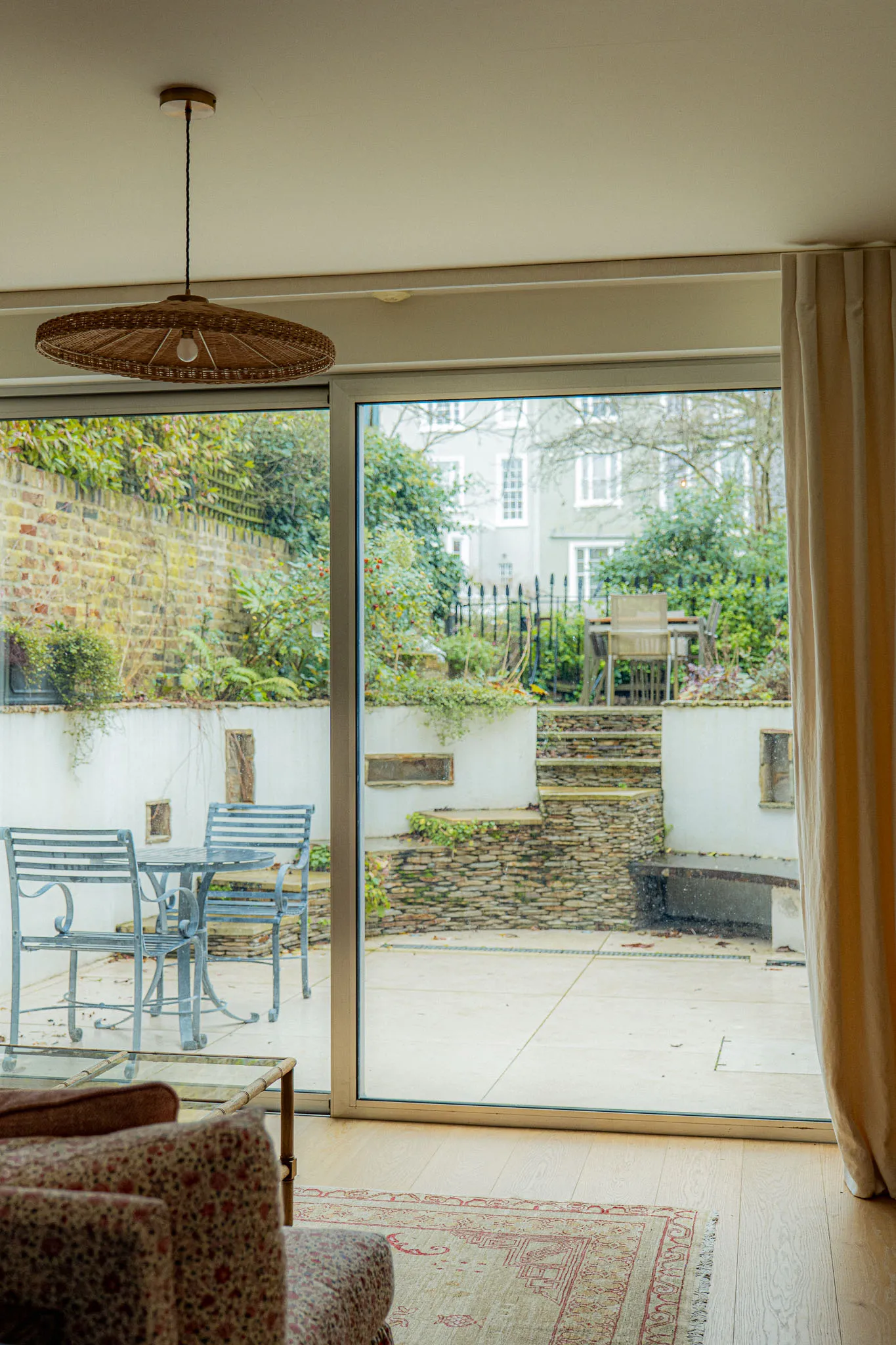 House Blenheim Crescent in Greater London
