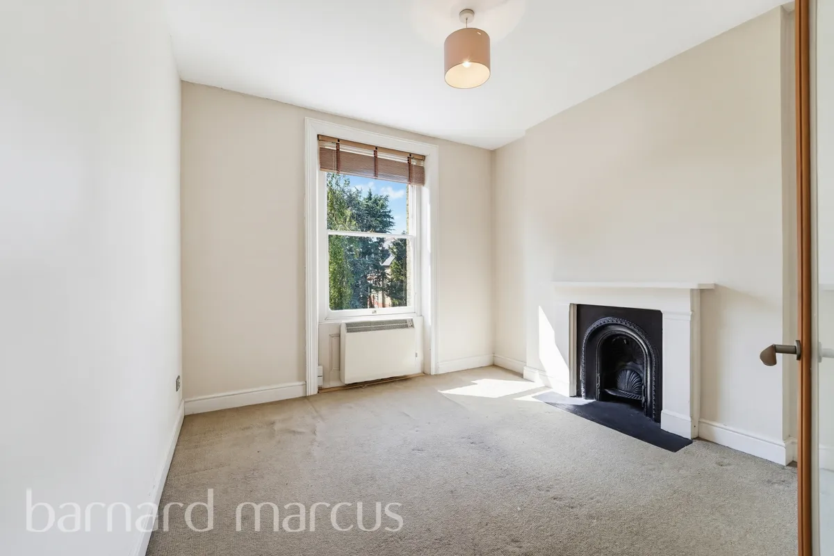 Room Surbiton Hill Park in Greater London
