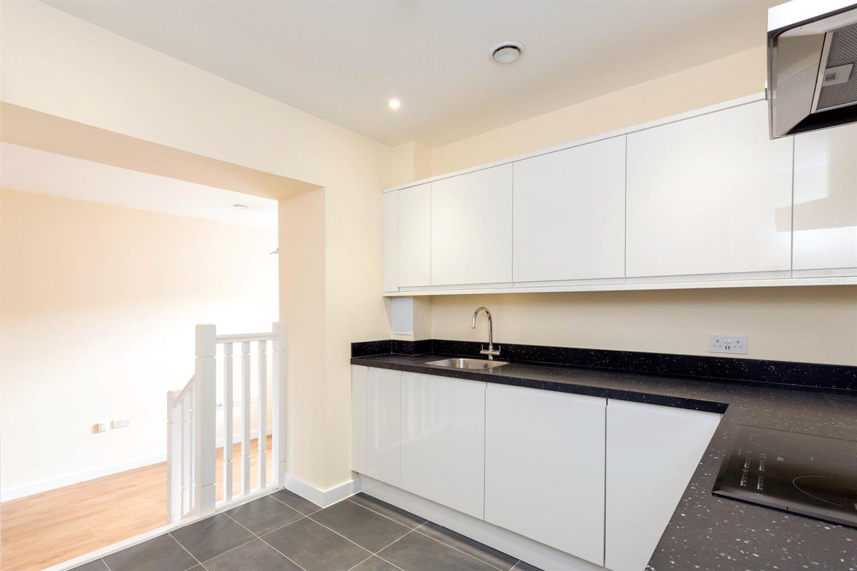 Flat The Borough in Waverley