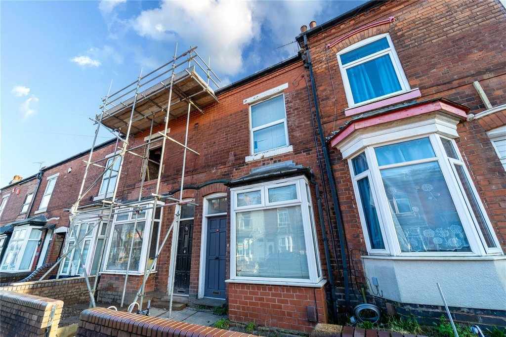Flat Winnie Road in Birmingham