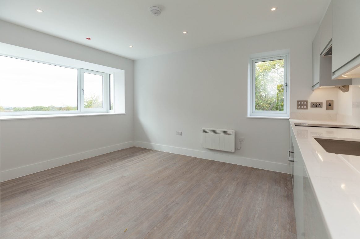 Flat Girdlestone Close in Oxford