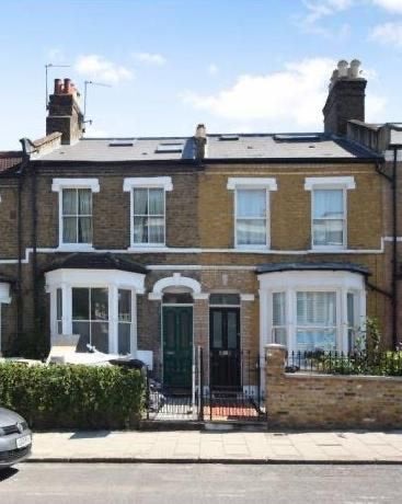 Room North Street in Greater London