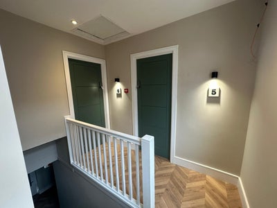 Room Blacksmith's Lane in Greater London