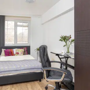 Room Albion Street in Leicester