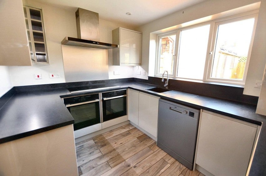 House Lockwood Close in Northampton