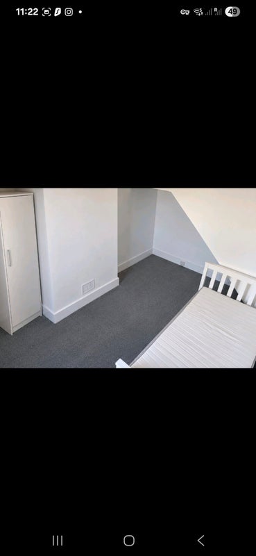 Room Flaxton Road in Greater London