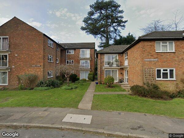 Flat Newlands Crescent in Mid Sussex